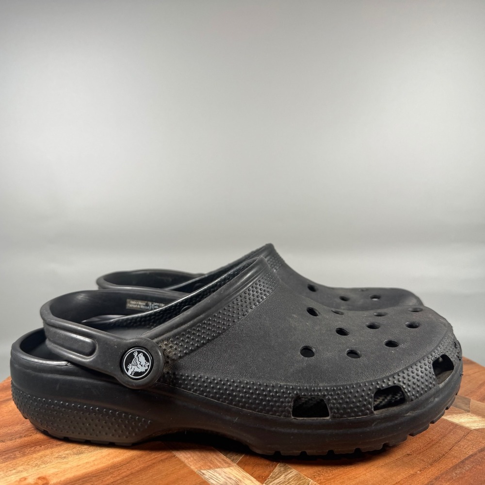 Crocs Classic Clog Black Slip On Water Friendly Shoes Womens 9 Mens 7